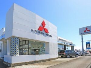 円安で業績上振れ三菱自動車決算見通しは保守的から目標株価引き上げ