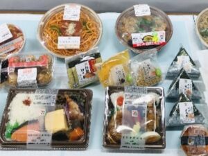 わらべや日洋株価大幅高、セブンイレブン弁当の商品規格変更で増益